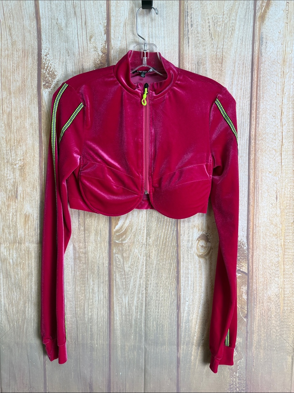 Capsulle Women’s Fuchsia Cropped Track Zip Jacket Size Small